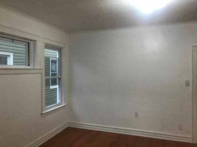 106-15 79th St - Photo 3 of 6