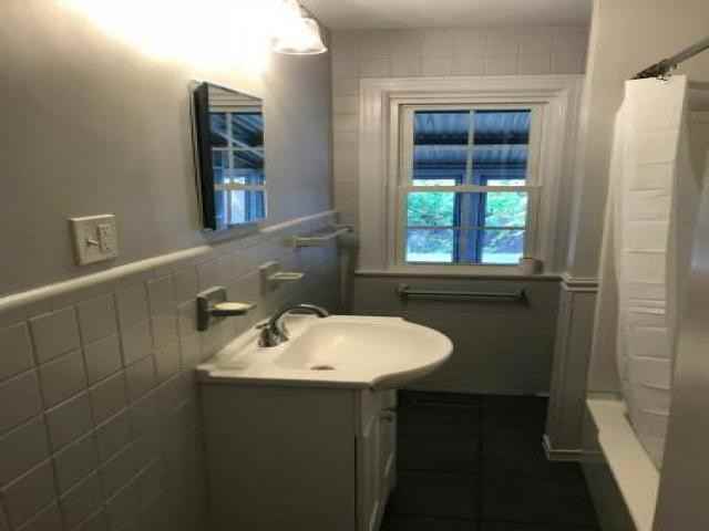 25 Camden St - Photo 3 of 6