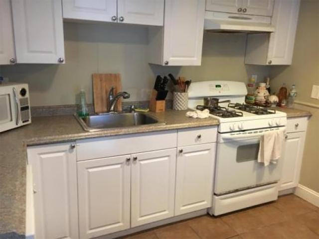 45 Highland St - Photo 3 of 6