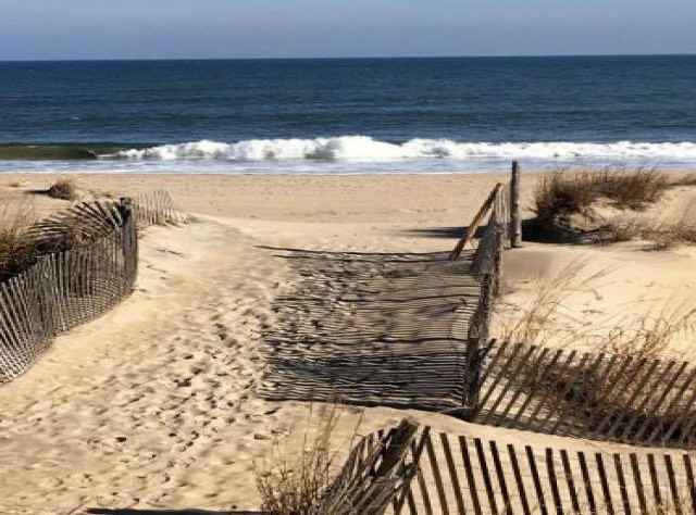 108 Brandywine Dr - Photo 2 of 6