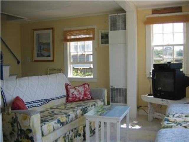 65 Eliphamets Ln - Photo 2 of 6