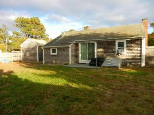 69 S Sea Ave - Photo 2 of 6