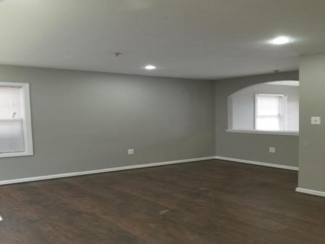 2700 W Belvedere Ave - Photo 3 of 6