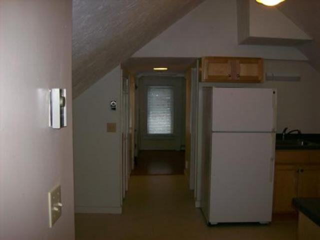 121 Beaconsfield Rd - Photo 2 of 6