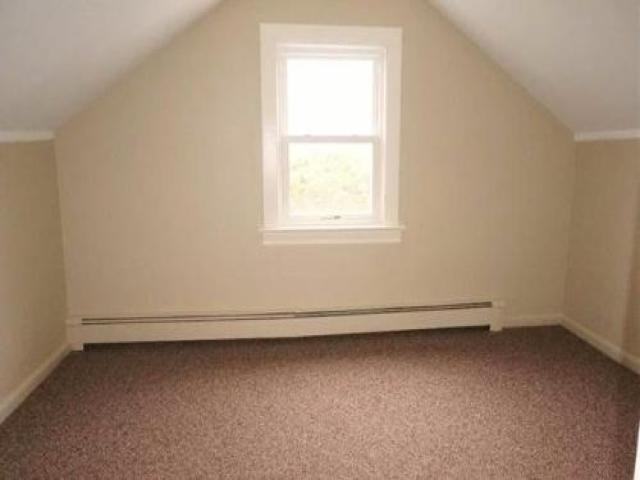 114 Clyde St - Photo 2 of 6