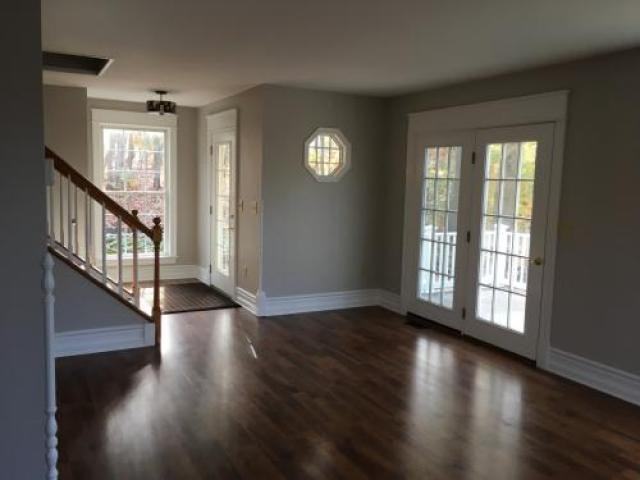 2890 Staley Dr - Photo 3 of 6