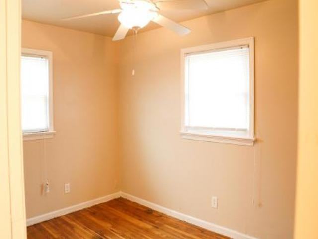 517 Spinnaker Rd - Photo 2 of 6