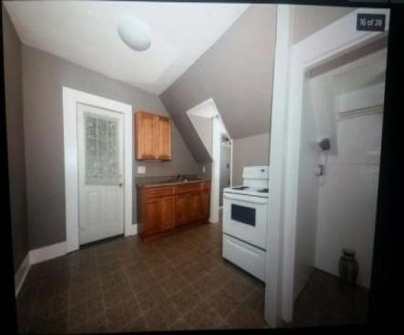 97 West St - Photo 3 of 6