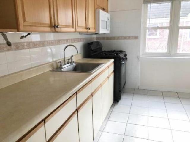 73-21 197th St - Photo 3 of 6