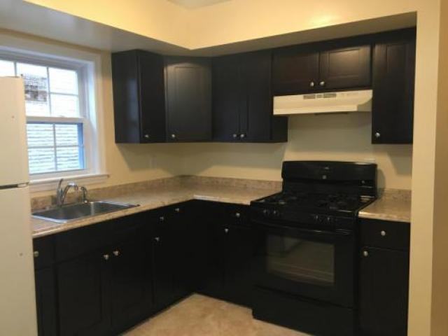 507 Klondike Ave - Photo 3 of 6