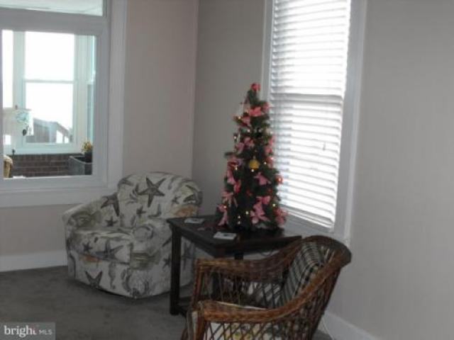 8723 C St - Photo 3 of 6