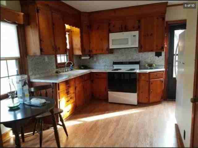 467 Division Rd - Photo 2 of 6