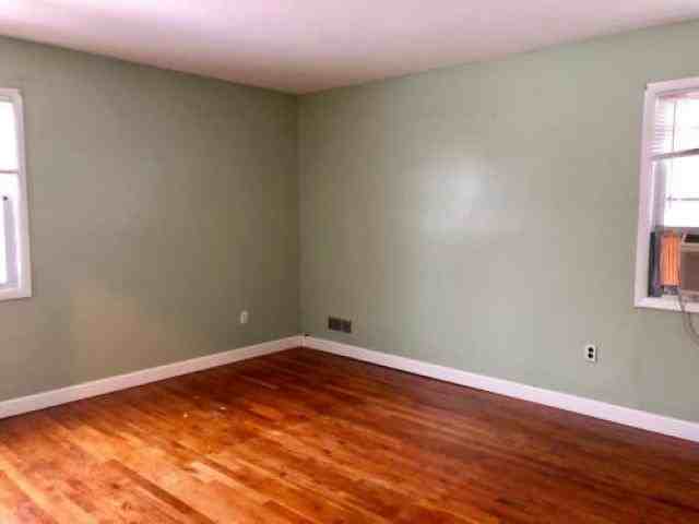 501 Skidmore Rd - Photo 3 of 6