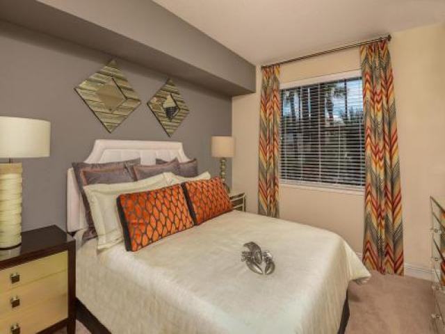 318 Bayshore Blvd - Photo 3 of 6