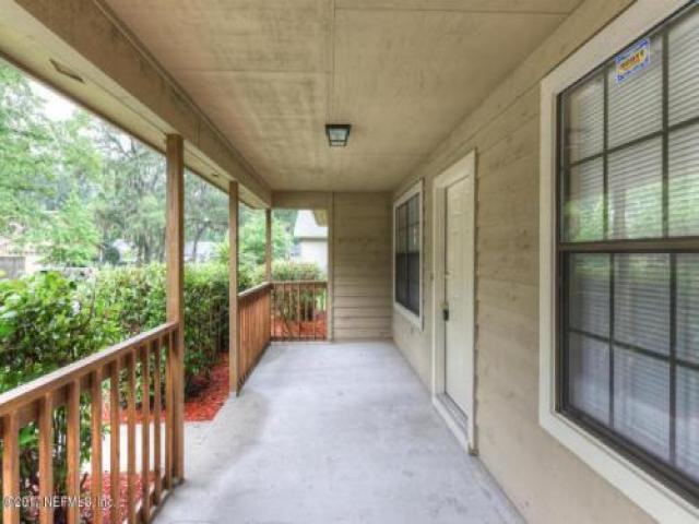 2849 Hilsdale Harbor Way - Photo 3 of 6