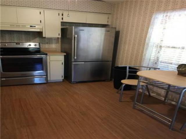 3356 Dunemoor Ct - Photo 2 of 6