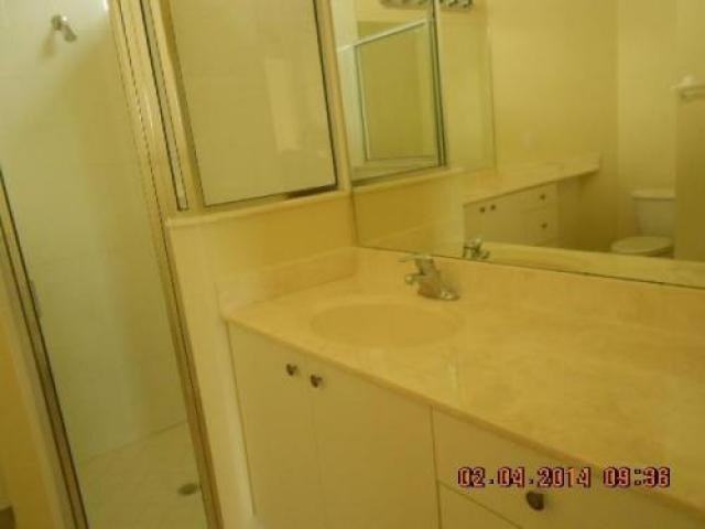 10728 SW Westlawn Blvd - Photo 2 of 6