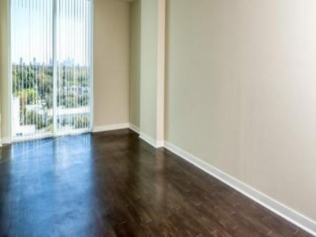 440 33rd Ave N - Photo 3 of 6