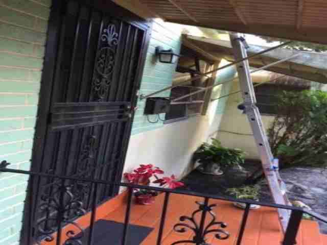 1232 NW 58th St - Photo 3 of 4