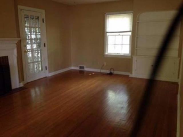 337 W Fleming Ave - Photo 3 of 6
