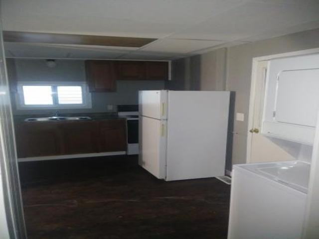 213 E Ann St - Photo 3 of 6