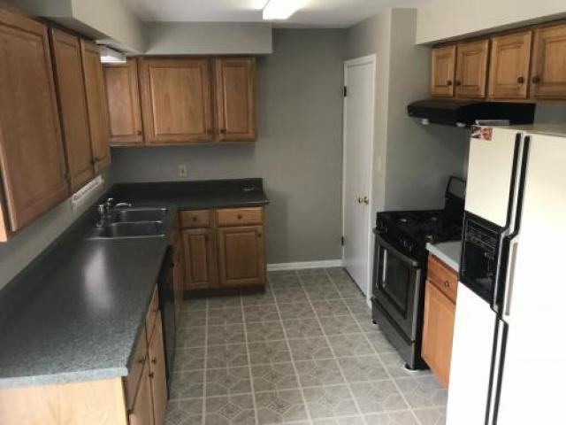 4133 W Edgerton Rd - Photo 3 of 6