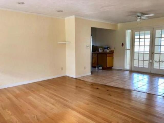 2651 Wood St - Photo 2 of 6