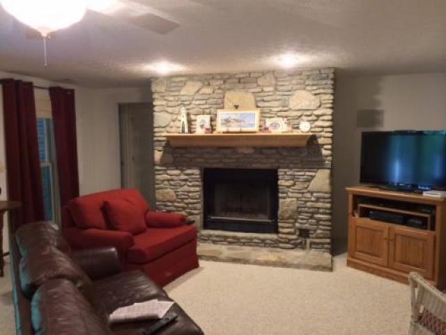 4715 Grand Dell Dr - Photo 3 of 6