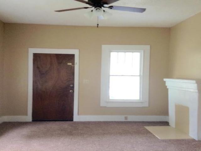 401 N Hansell St - Photo 3 of 6