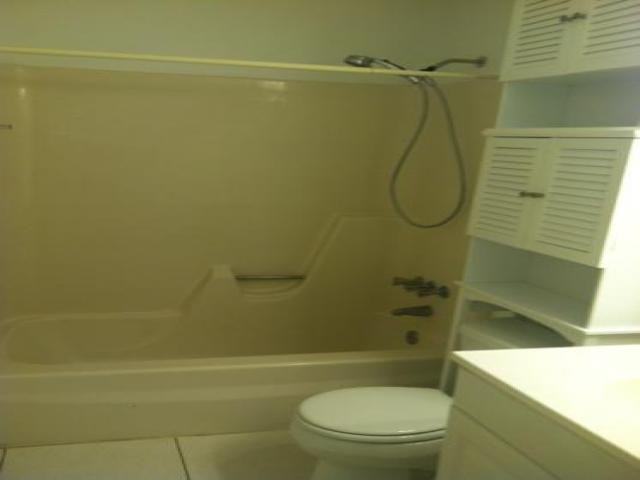 4333 NW 5th Ave - Photo 3 of 4