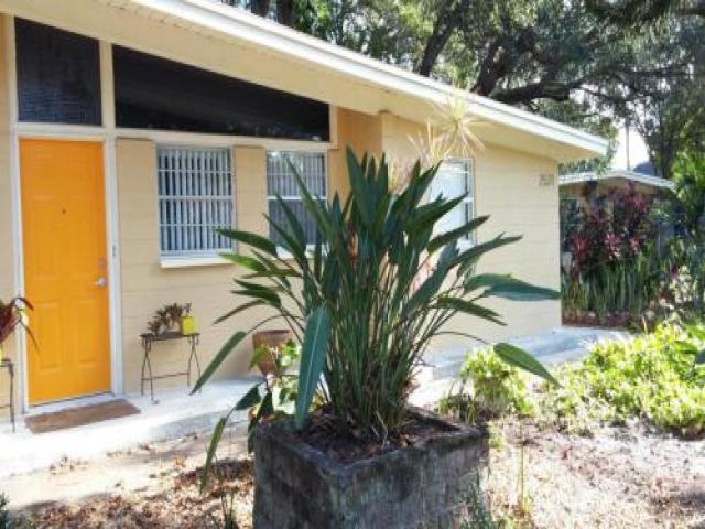 2531 5th St N - Photo 2 of 2