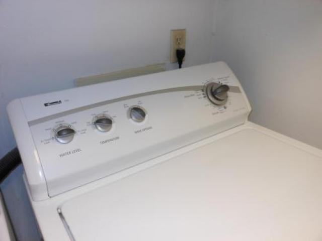 6 NW 28 St - Photo 3 of 6