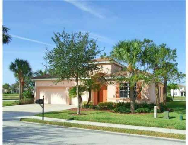 2650 Amber Lake Dr - Photo 2 of 6