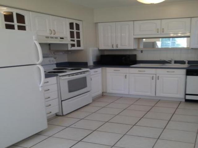 206 N Lincoln Ave - Photo 2 of 6