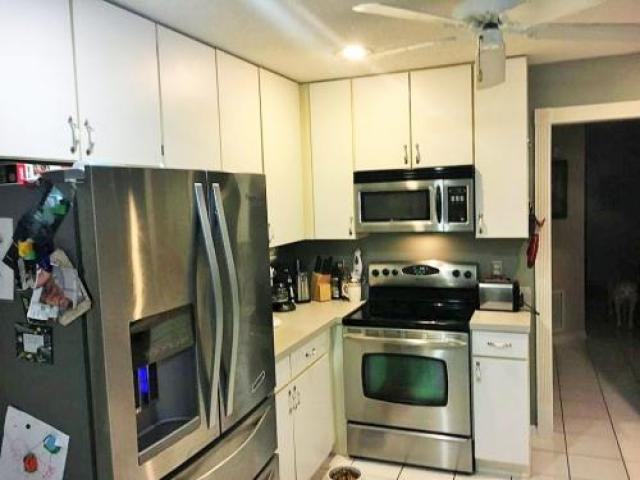 3410 Millcrest Dr - Photo 3 of 6