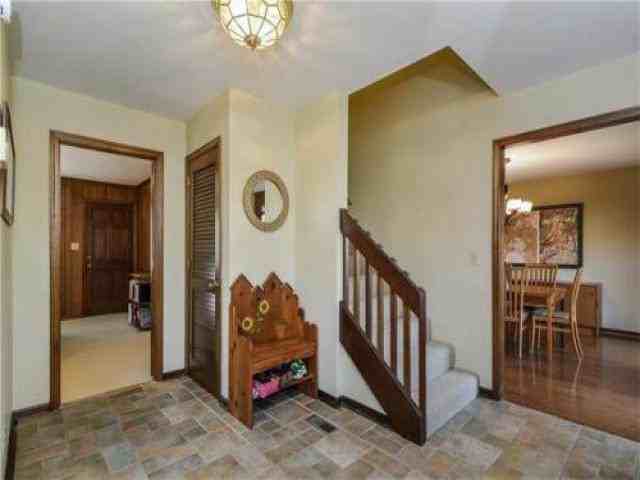 3433 Clubland Dr - Photo 2 of 6