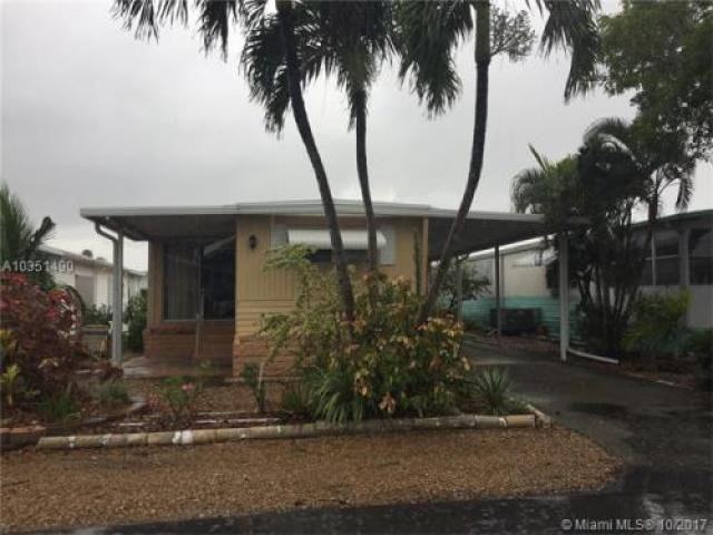 2939 W Marina Dr - Photo 2 of 6