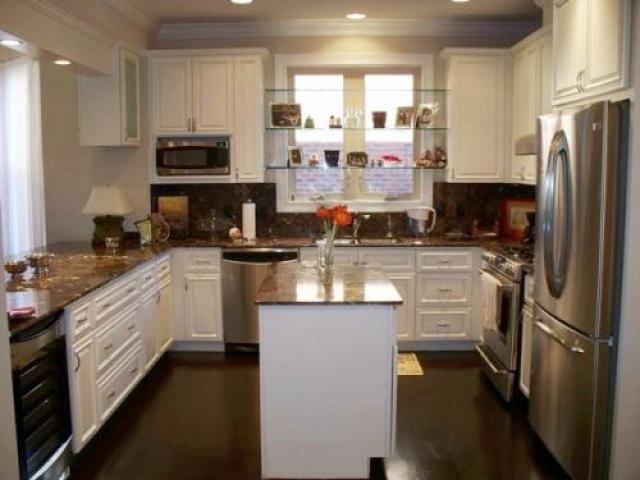 8731 Kenwood Rd - Photo 3 of 6