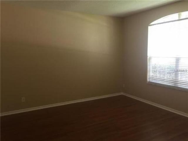 566 Johns Landing Way - Photo 2 of 6