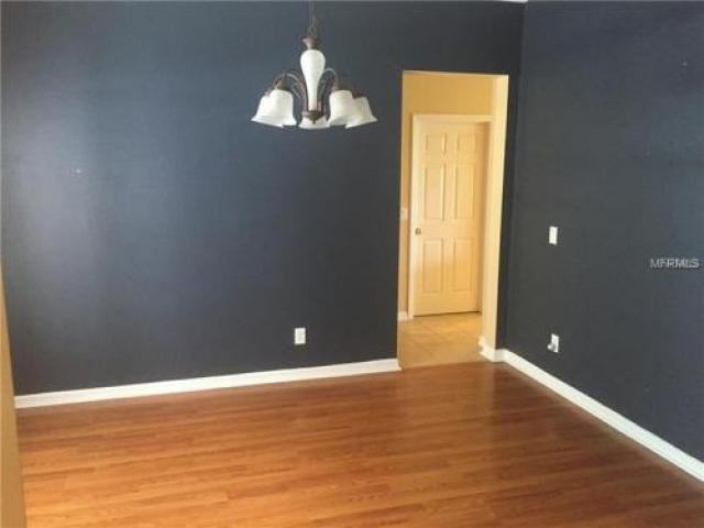 566 Johns Landing Way - Photo 3 of 6