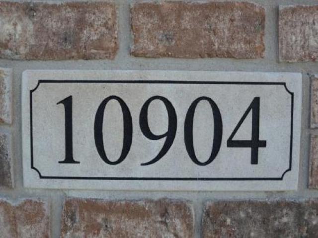 10904 Sandpiper Cove - Photo 2 of 6