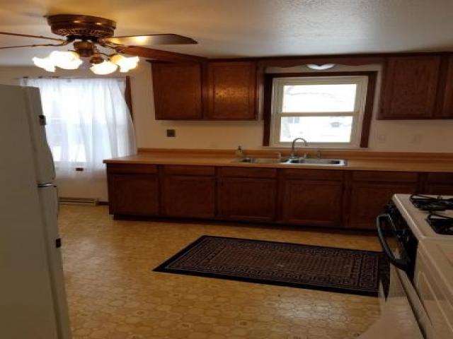 7133 Allegan Dr - Photo 3 of 6