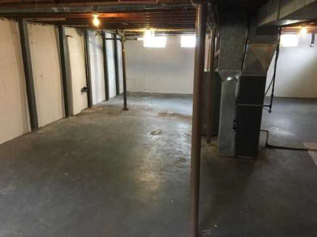 1698 Newfield Rd - Photo 3 of 6