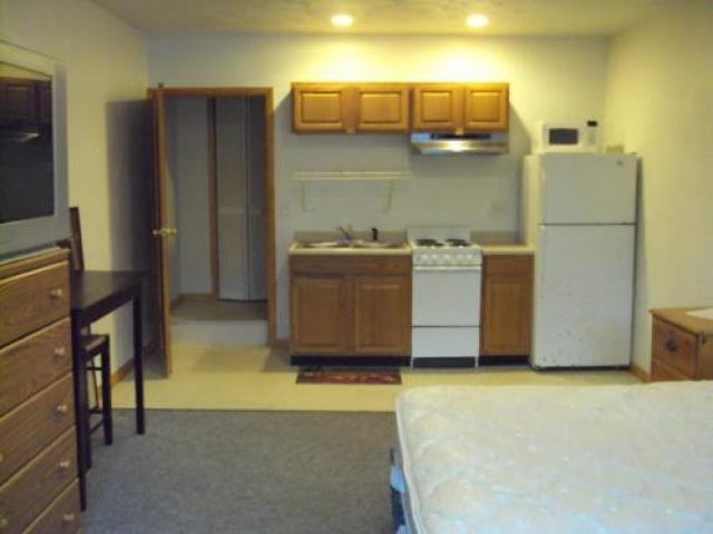 1379 Cornell Rd - Photo 2 of 4