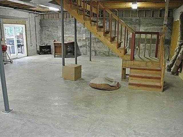 3595 Hearthstone Ct - Photo 3 of 6