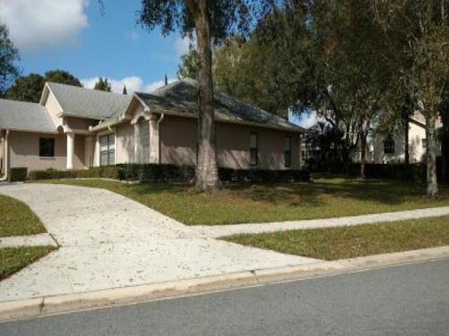 10399 Flag Rd - Photo 2 of 6