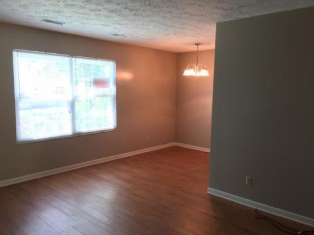 2327 Dixon St - Photo 3 of 6