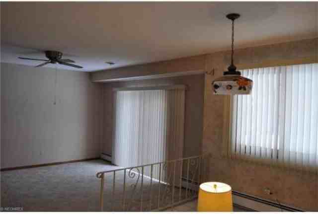 19326 Lunn Rd - Photo 3 of 6
