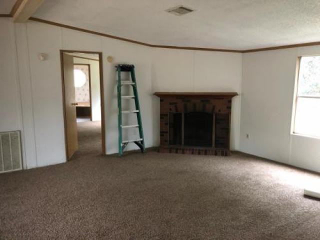 8422 Blackjack Rd - Photo 3 of 6