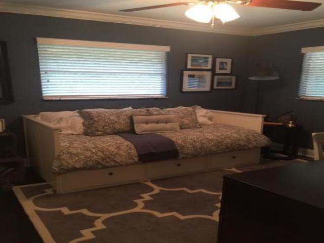 210 Garden Cir - Photo 3 of 6